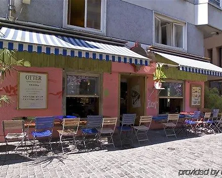 Хостел Oldtown Otter *