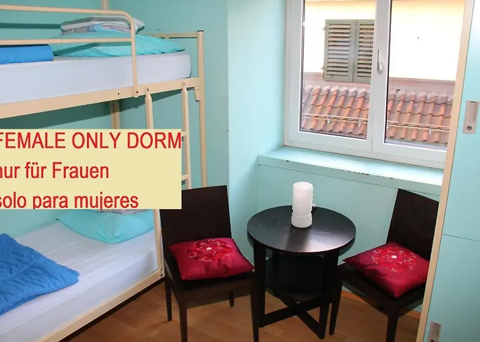 Oldtown Otter Hostel