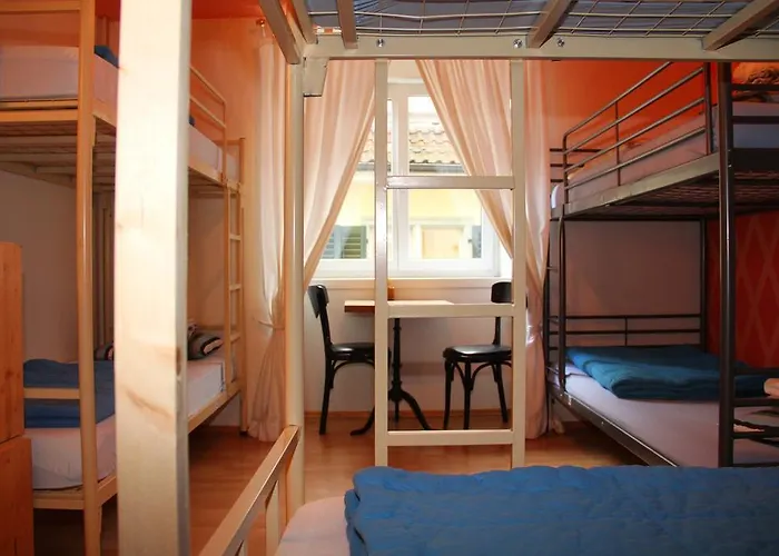 水獭旧城区旅舍