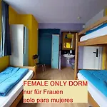 Oldtown Otter Hostel *