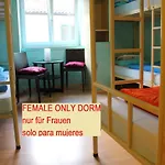 Oldtown Otter Hostel